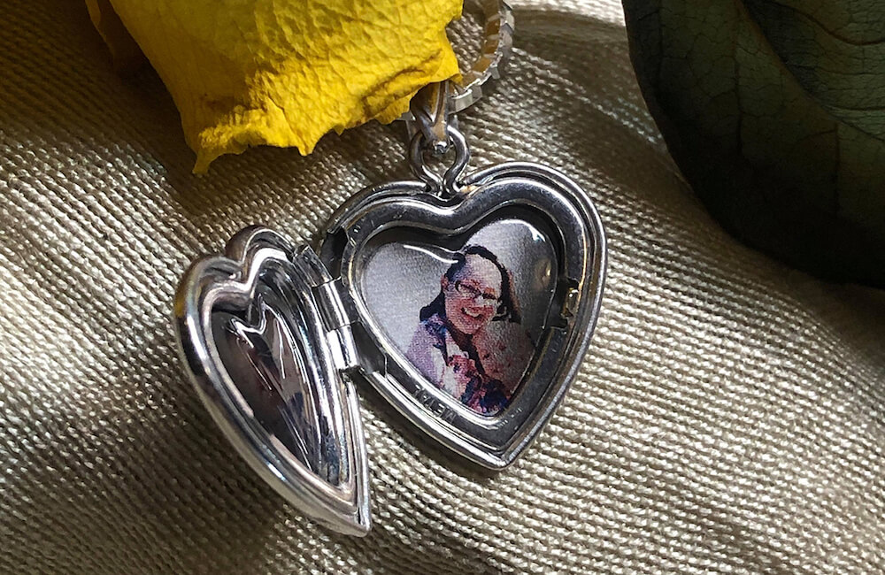 personalized silver heart locket