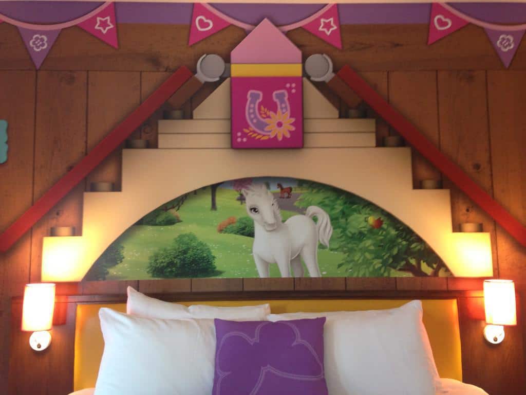 Legoland-Hotel-Rooms-Little-Pony