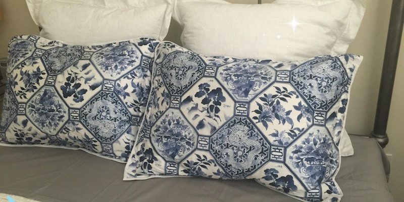 A Perfect Sleep for Your Holiday Madness Is Still Possible… With Perfect Linens