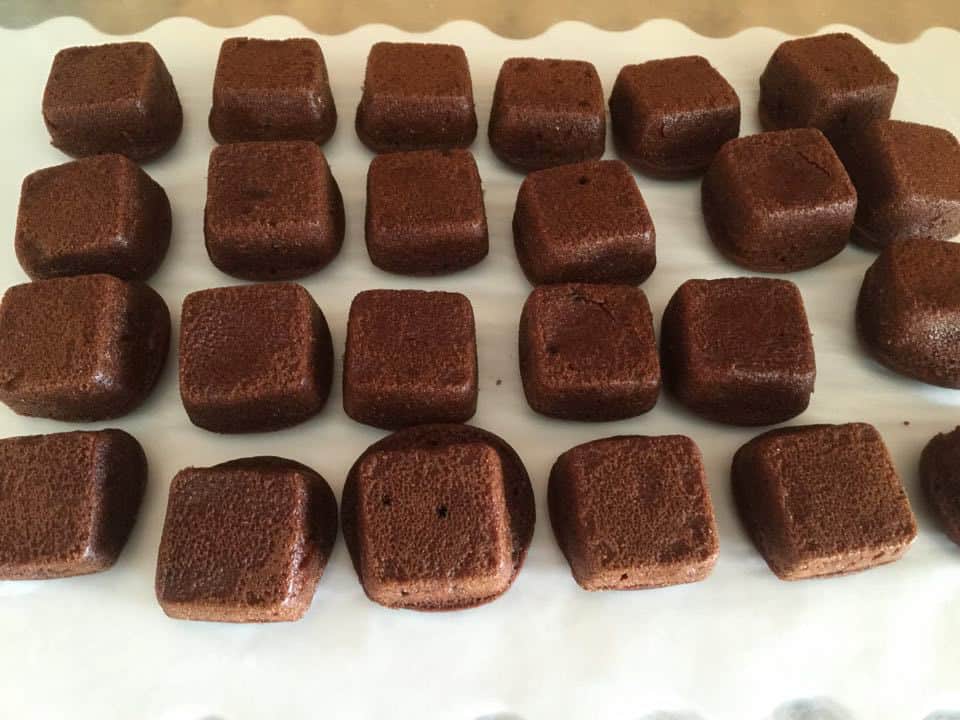 GlutenFree-mini-cakes-chocolate-buttermilk recipe