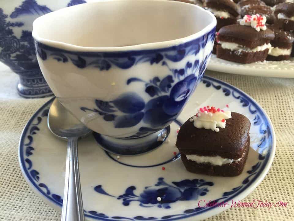 GlutenFree-mini-cakes-chocolate-buttermilk recipe
