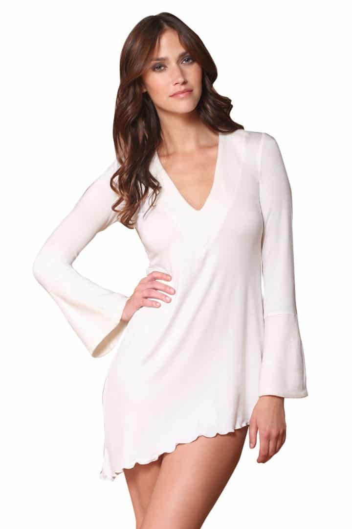Sexy and Sensual Sleepwear from SNOA Makes A Unique Gift