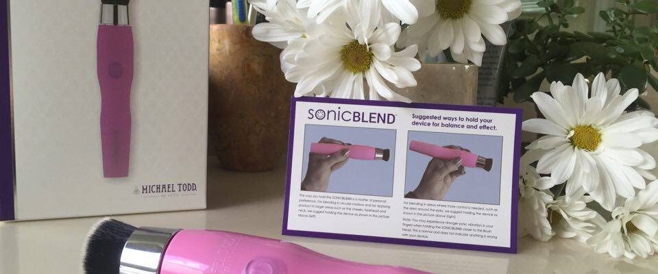 Makeup Application Is A Breeze With sonicBLEND Antimicrobial Brush #MichaelToddBeauty