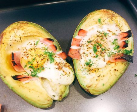Baked Avocado Eggs Makes It An Omega-3 Rich Lunch or Dinner