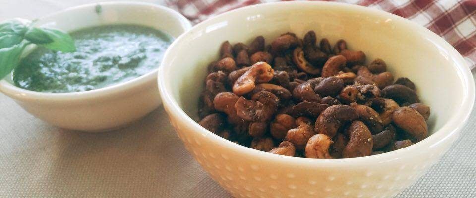 Thai Curry Roasted Cashews With Coconut Sugar