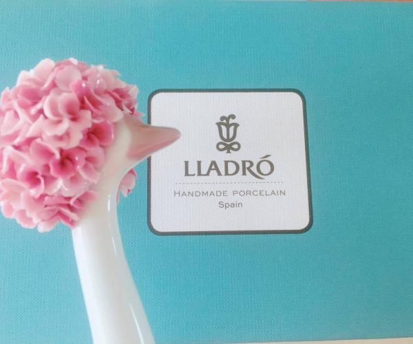 Create Peace, Love, Beauty And Home Ambiance With LLADRO Porcelain
