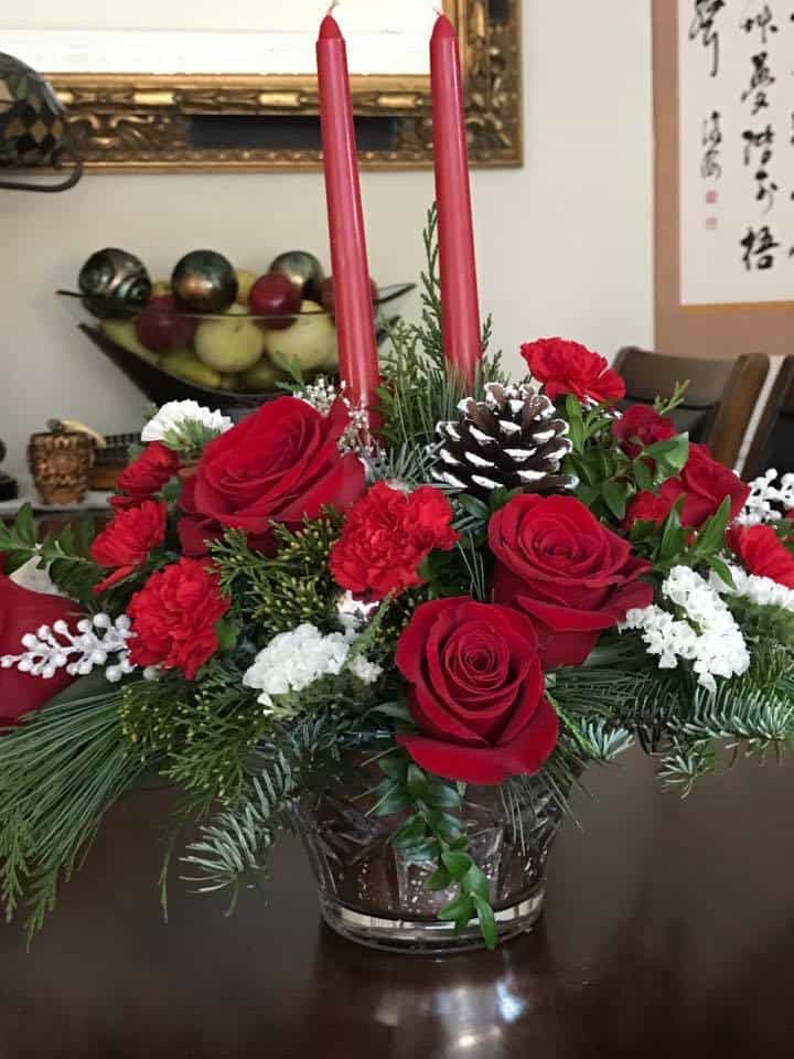 TELEFLORA Holiday Gift Guide Christmas Bouquets