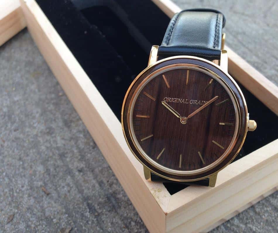 Men’s Accessories of the Season Come In Original Grain Watch