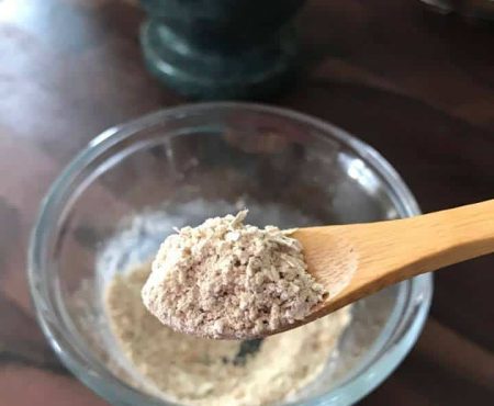Floral And Oats Facial Mask – Boost Skin Elasticity with Oatmeal Face Mask
