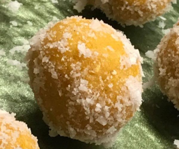 RAW And Delectable Are Apricot Energy Bites