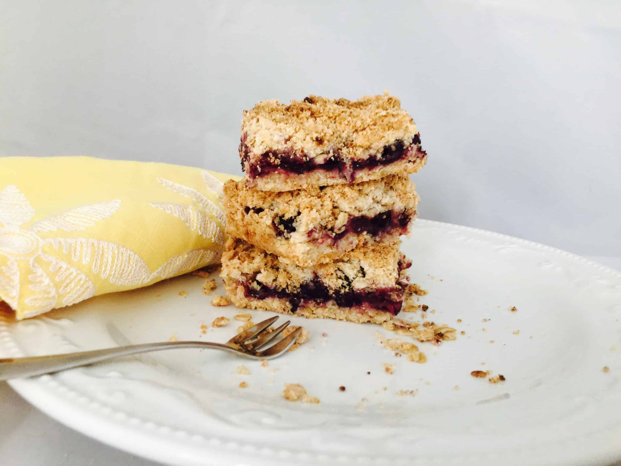 Berry Tea Cakes Recipe, Crumble Cake Recipe
