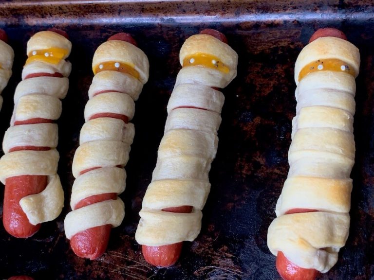 Halloween Crescent Mummy Dogs Recipe
