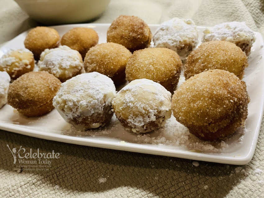baked cinnamon sugar mini donuts