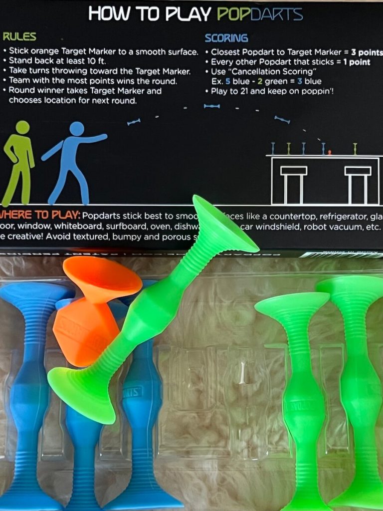 how to play PopDarts