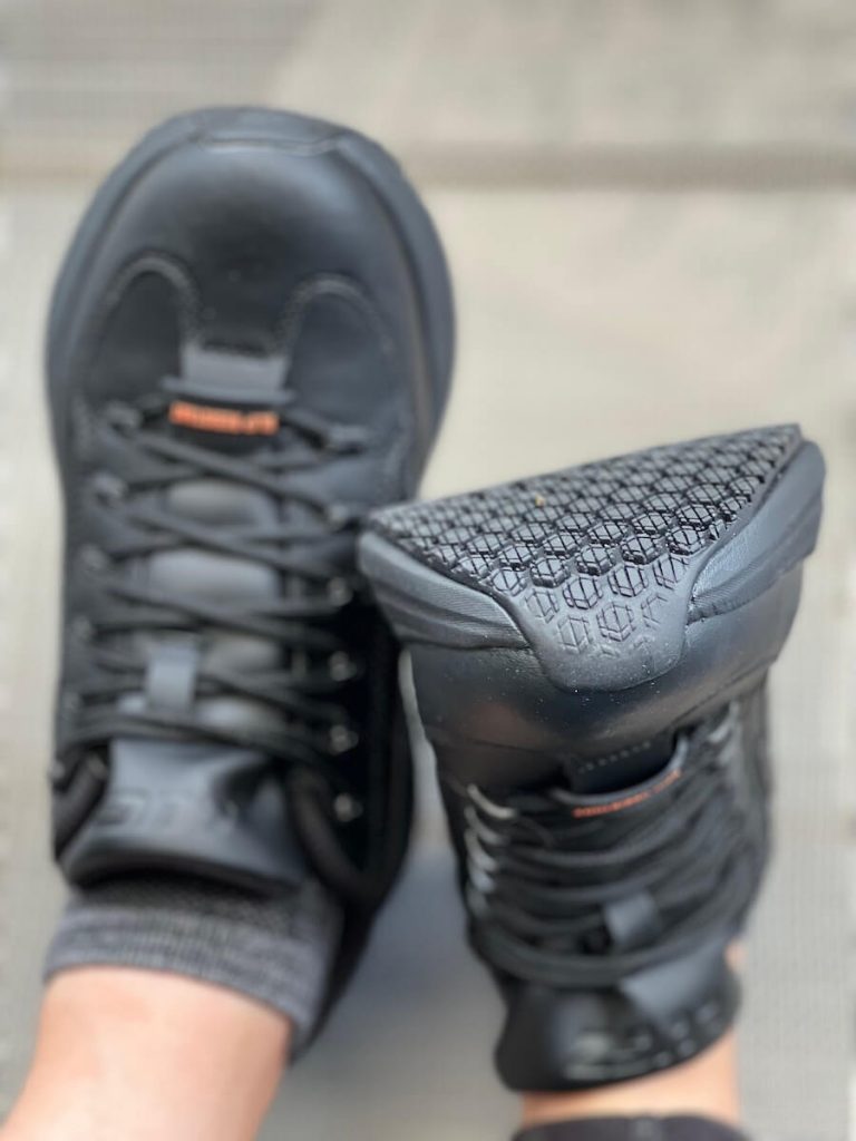 lugz express slip resistant sneakers