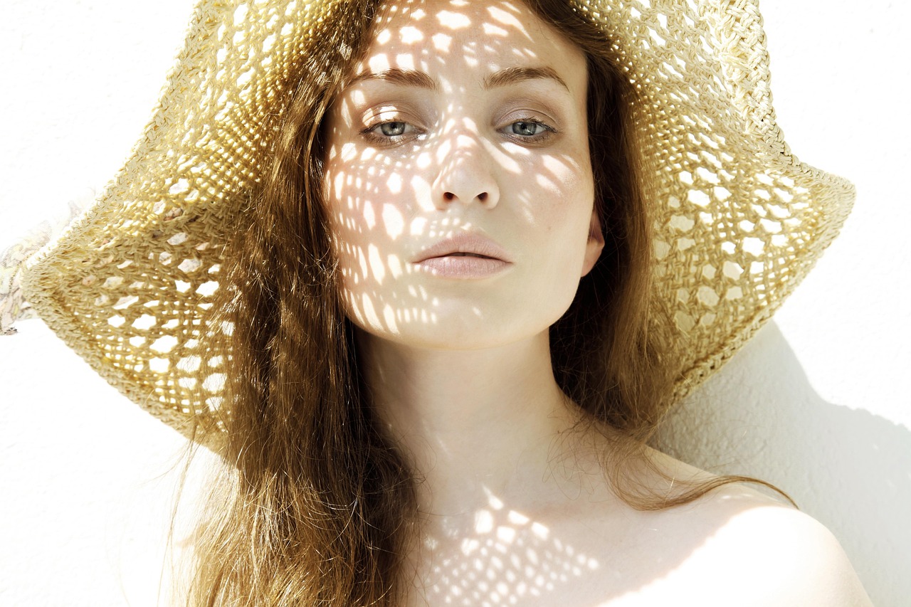 woman in sun hat